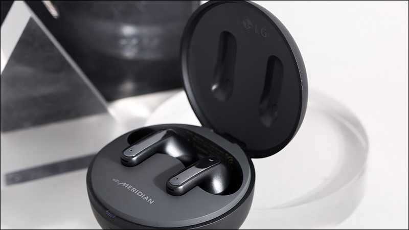 Hộp sạc kh&aacute;ng khuẩn ti&ecirc;u diệt 99,9% vi khuẩn